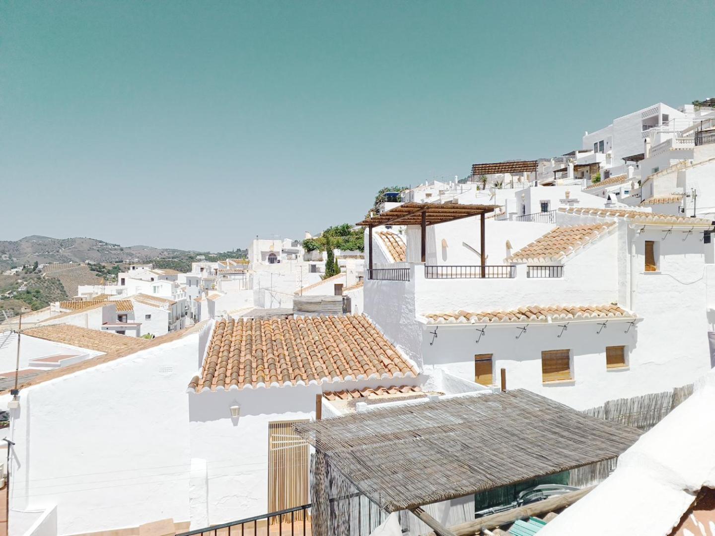 Las Pizarrillas: Tu Hogar En Este Blanco Pueblo Frigiliana Exterior photo